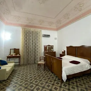 Aparthotel Crispi, Catania